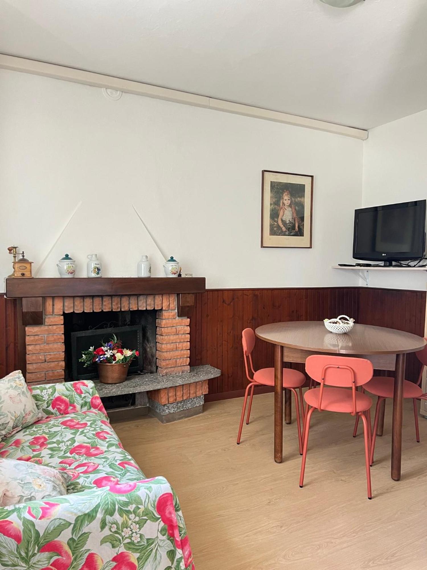 Appartement Lanzo D'Intelvi “La Marinella” Extérieur photo